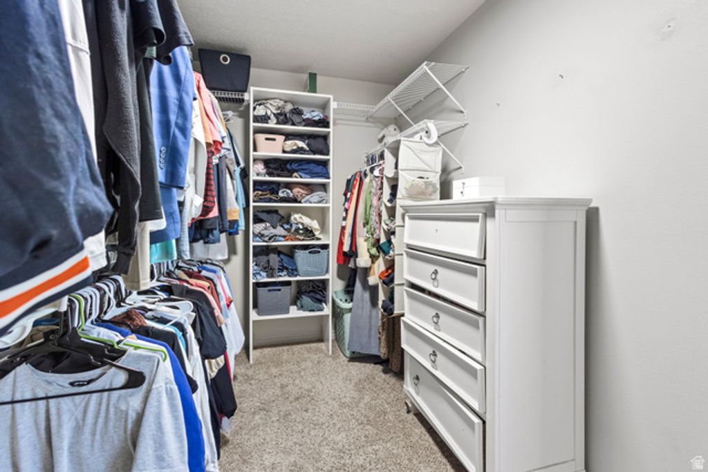 Image 13 of property listing at 3742 W CRANBERRY LOOP CV, Lehi, UT 84043