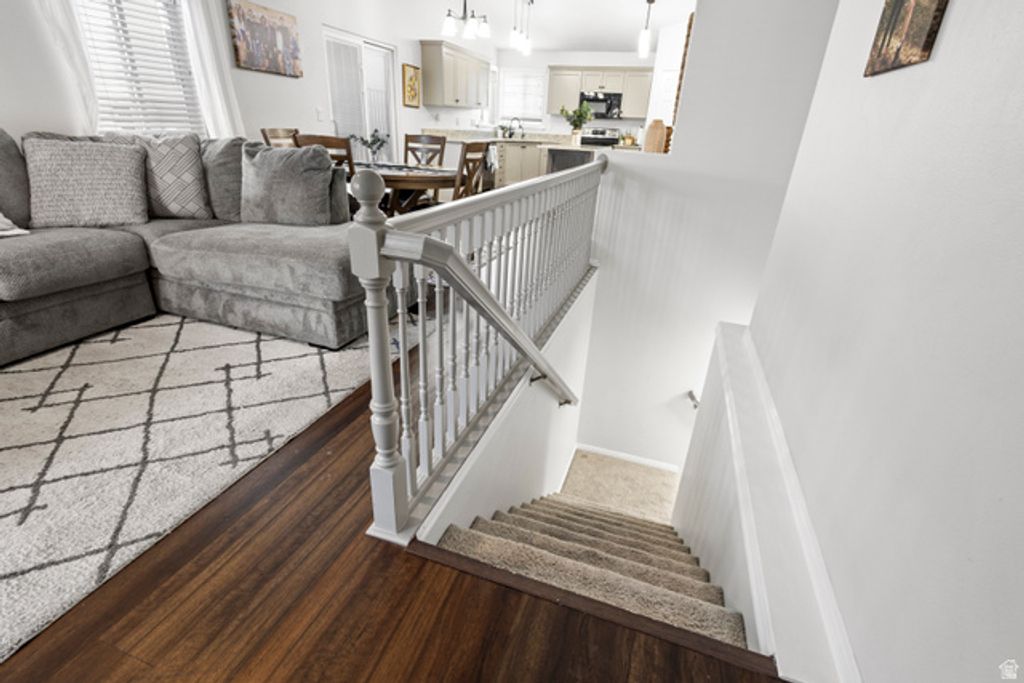 Image 16 of property listing at 3742 W CRANBERRY LOOP CV, Lehi, UT 84043