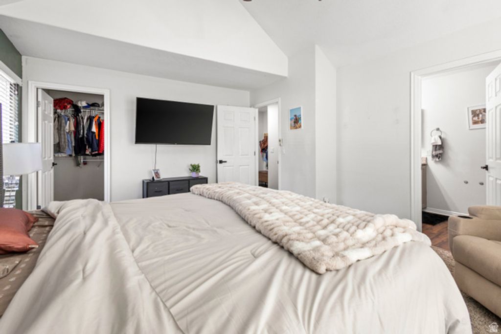 Image 8 of property listing at 3742 W CRANBERRY LOOP CV, Lehi, UT 84043