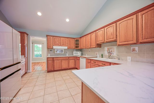 237 Riverbend Road, Jacksonville, NC 28540