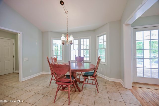 237 Riverbend Road, Jacksonville, NC 28540