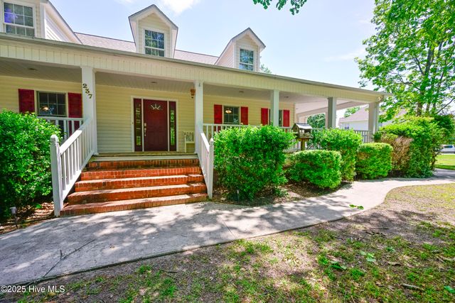 237 Riverbend Road, Jacksonville, NC 28540