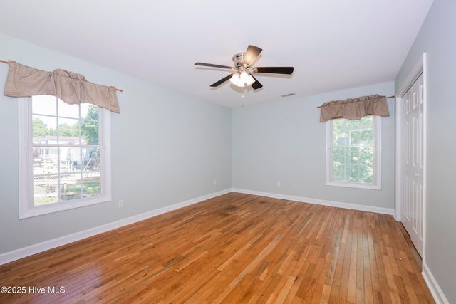 237 Riverbend Road, Jacksonville, NC 28540