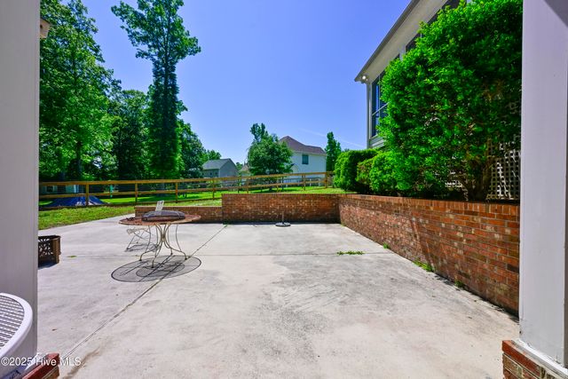 237 Riverbend Road, Jacksonville, NC 28540