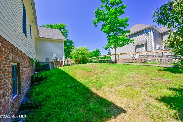 237 Riverbend Road, Jacksonville, NC 28540