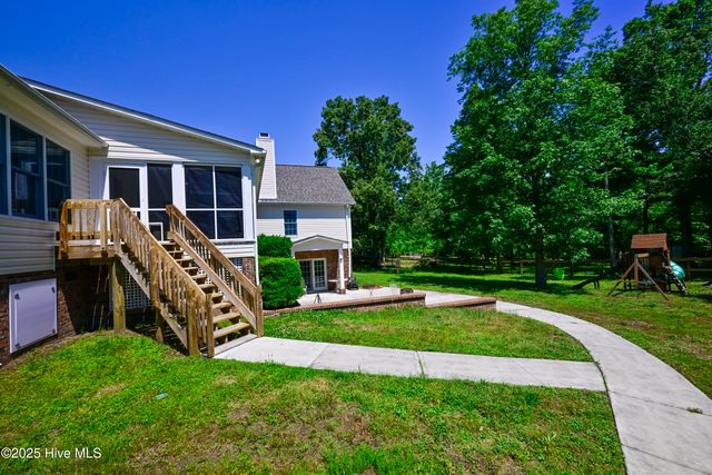 237 Riverbend Road, Jacksonville, NC 28540