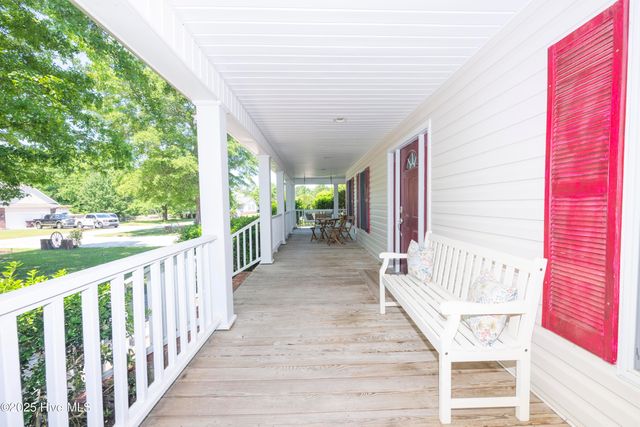 237 Riverbend Road, Jacksonville, NC 28540