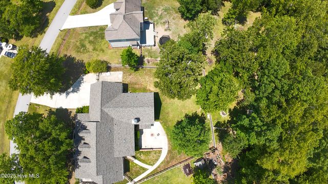237 Riverbend Road, Jacksonville, NC 28540