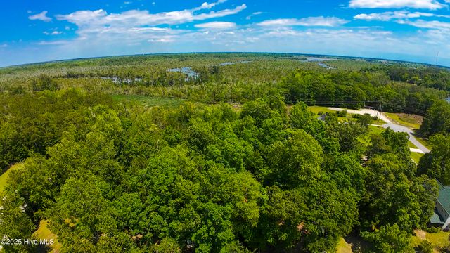 237 Riverbend Road, Jacksonville, NC 28540