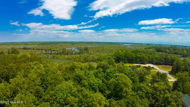 237 Riverbend Road, Jacksonville, NC 28540