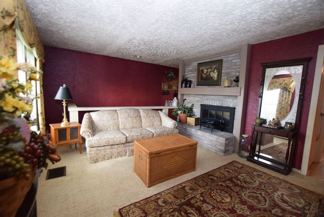 3039 Mcclellan Drive 3039 Mcclellan Drive, Urbana, OH 43078