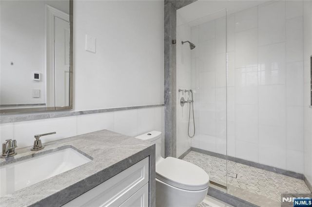 351 Lewelen Circle, Englewood, NJ 07631