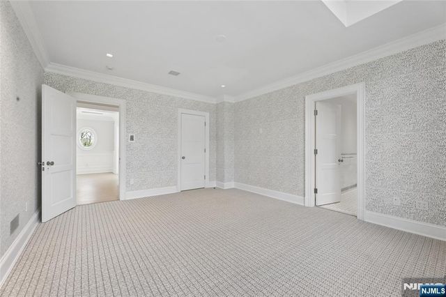 351 Lewelen Circle, Englewood, NJ 07631