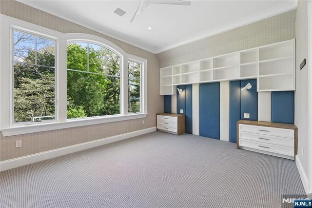 351 Lewelen Circle, Englewood, NJ 07631