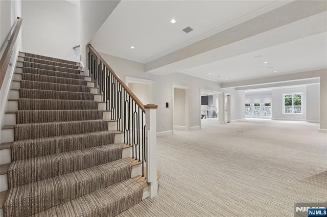 351 Lewelen Circle, Englewood, NJ 07631