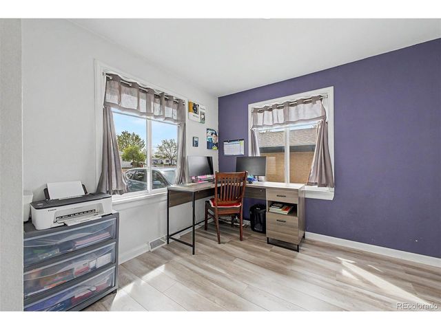 59 N 13th Ave, Brighton, CO 80601