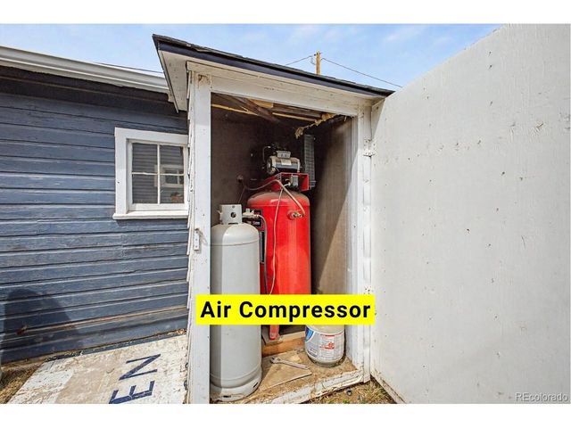 59 N 13th Ave, Brighton, CO 80601