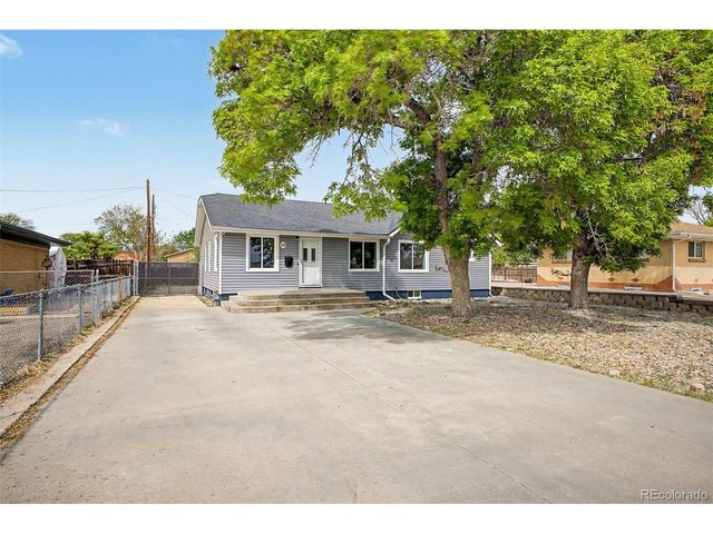 59 N 13th Ave, Brighton, CO 80601