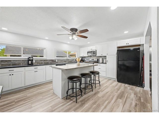 59 N 13th Ave, Brighton, CO 80601