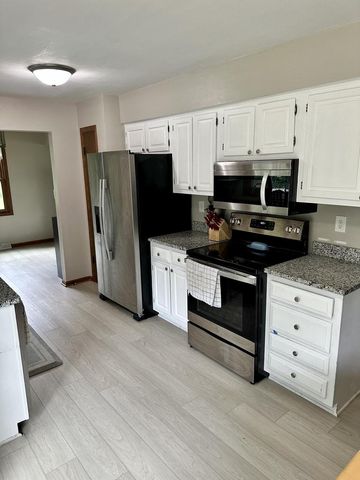 W357N7134 Rainbow TERRACE, Oconomowoc, WI 53066