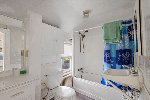20 Spring Street W, West Warwick, RI 02893