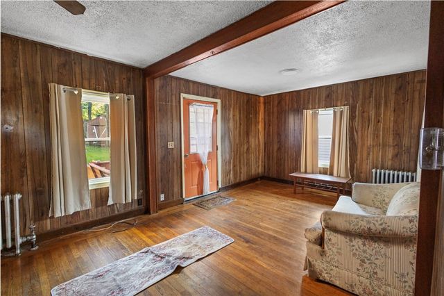 20 Spring Street W, West Warwick, RI 02893