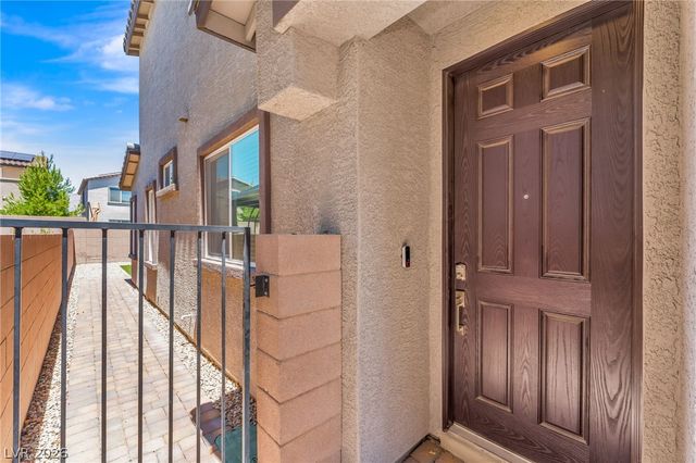 4420 Contour Bend Avenue, North Las Vegas, NV 89084