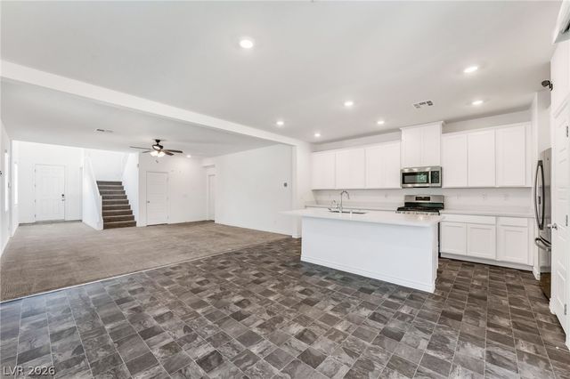 4420 Contour Bend Avenue, North Las Vegas, NV 89084