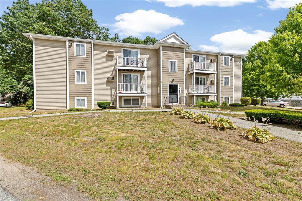 451 School Street 9-12, Marshfield, MA 02050