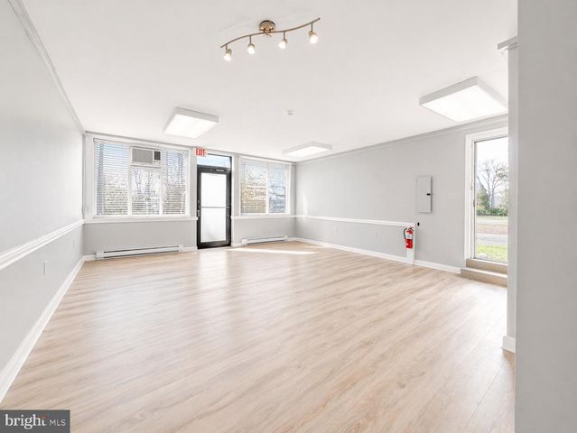 29 MADISON AVE, Lansdowne, PA 19050