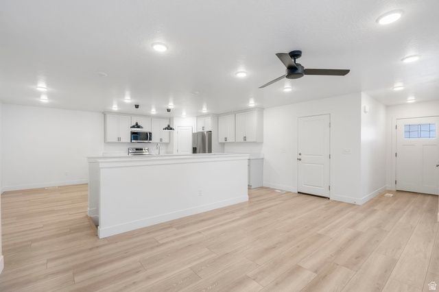 1638 N 160 E, Orem, UT 84057