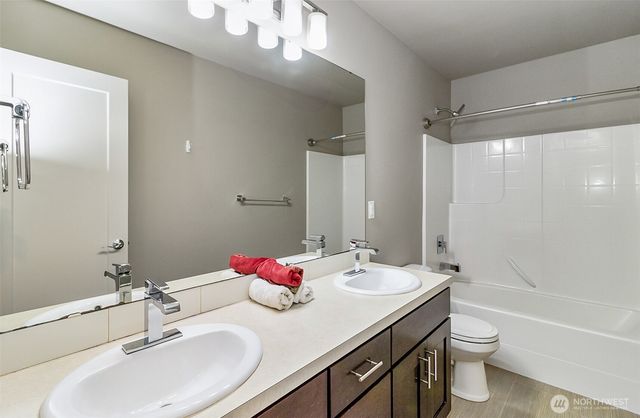 8312 8th Place SE, Lake Stevens, WA 98258