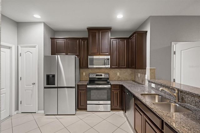 2115 BROADWAY VIEW AVENUE, Brandon, FL 33510