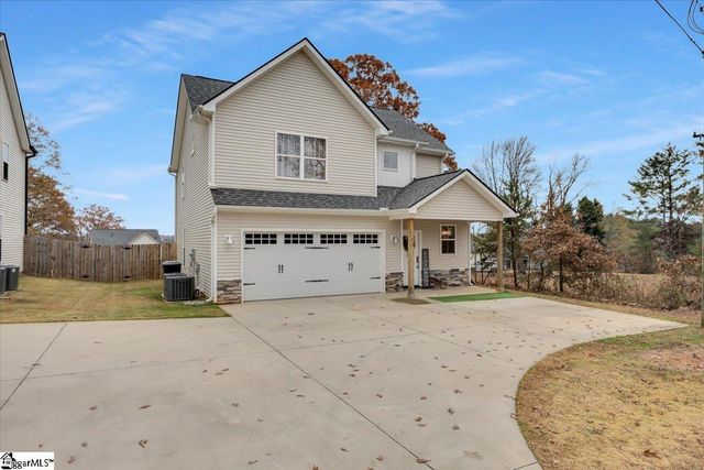 64 Jubilee Church Road, Taylors, SC 29687