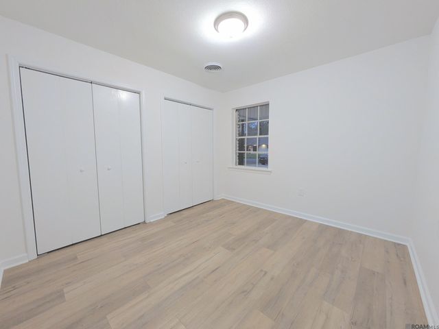 347 Nassau Dr, Baton Rouge, LA 70815