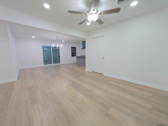 347 Nassau Dr, Baton Rouge, LA 70815