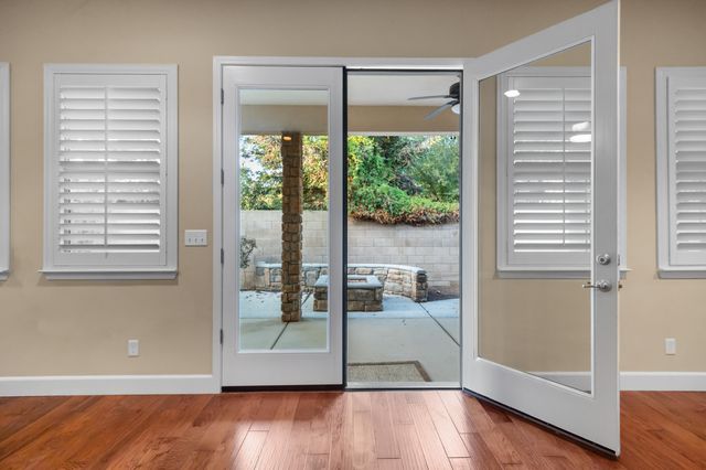 5512 W Orchard Avenue, Visalia, CA 93277