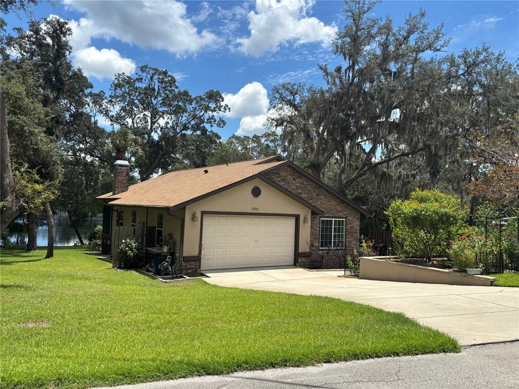 5891 SE 166TH COURT, Ocklawaha, FL 32179