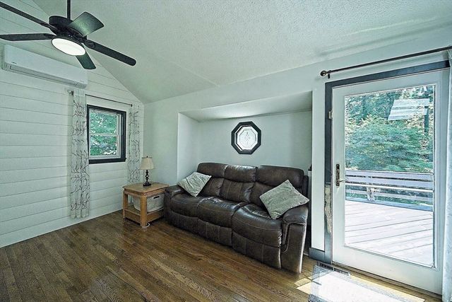600 Forest St, Bridgewater, MA 02324