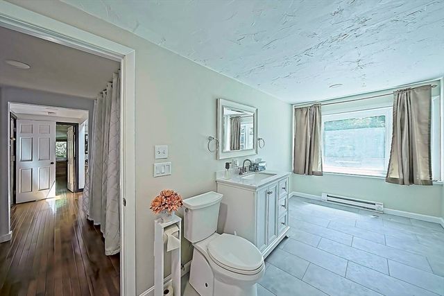 600 Forest St, Bridgewater, MA 02324