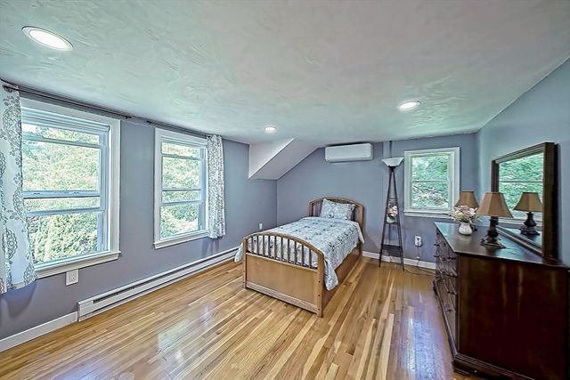 600 Forest St, Bridgewater, MA 02324