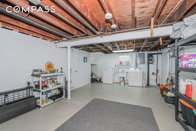 503 Falcon Avenue, New York City, NY 10306