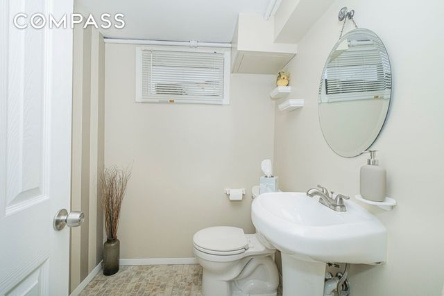 503 Falcon Avenue, New York City, NY 10306