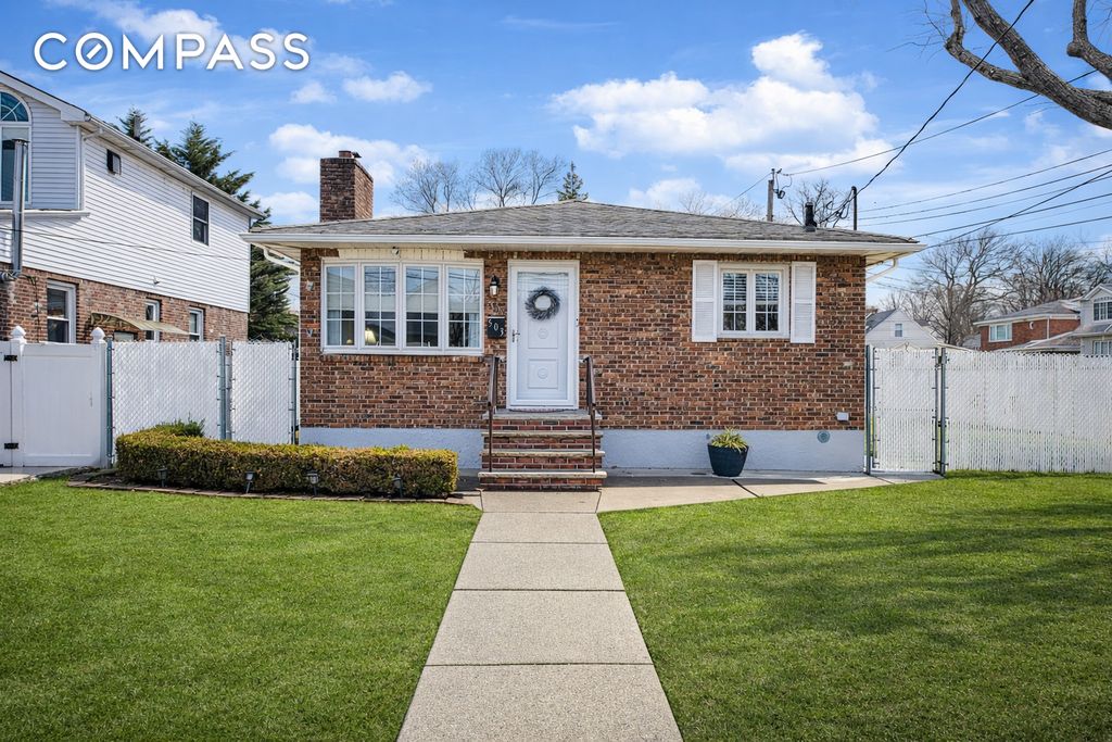 503 Falcon Avenue, New York City, NY 10306