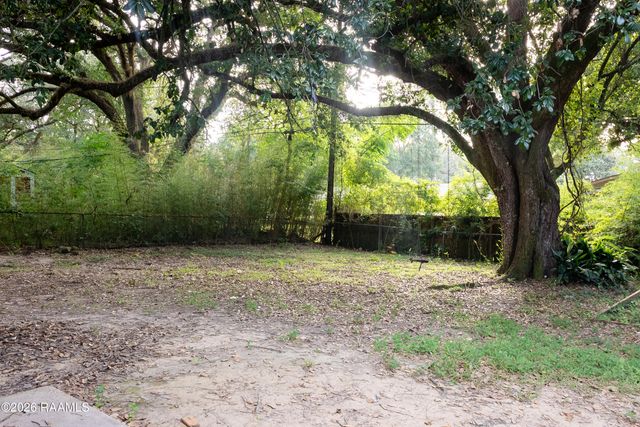 122 Alabama Road, Lafayette, LA 70501