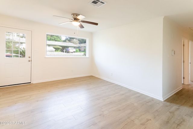 122 Alabama Road, Lafayette, LA 70501