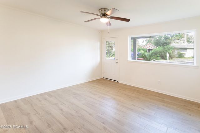 122 Alabama Road, Lafayette, LA 70501