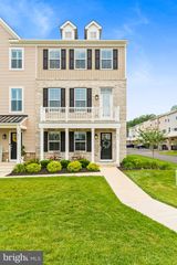 4811 LINCOLN ALY, Pipersville, PA 18947