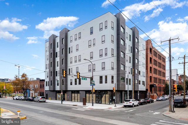 342 W GIRARD AVE