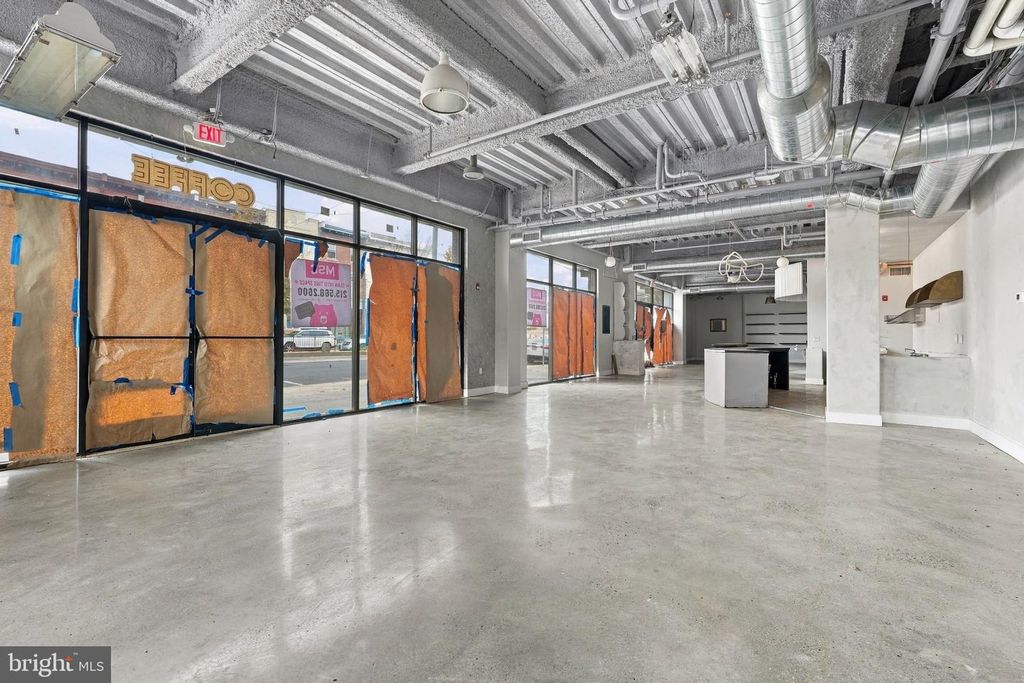 342 W GIRARD AVE, PHILADELPHIA, PA 19123 — photo 3